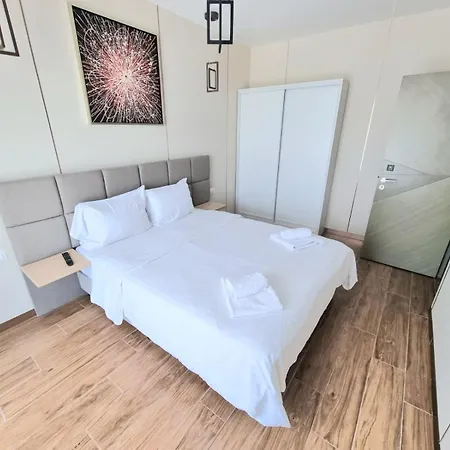 Apartment View - Endless Summer Mamaia Nord