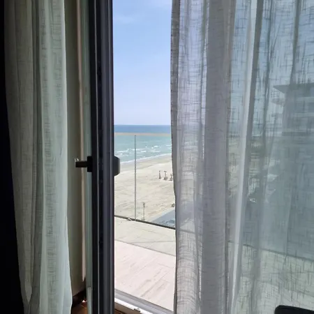 View - Endless Summer Mamaia Nord Нэводари